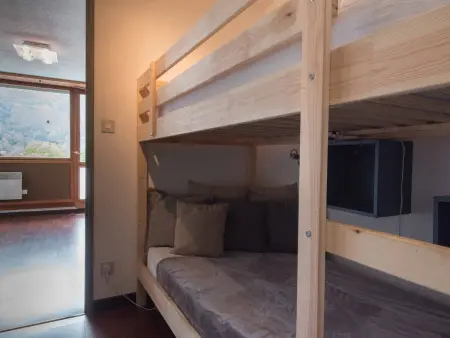 Appartement 2 pièces avec parking privé près du téléphérique, Saint-Lary : photo 9