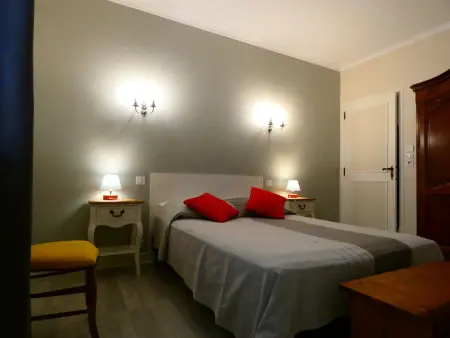 Gîte du Petit Bossard, maison en pierre à Senonches : photo 6