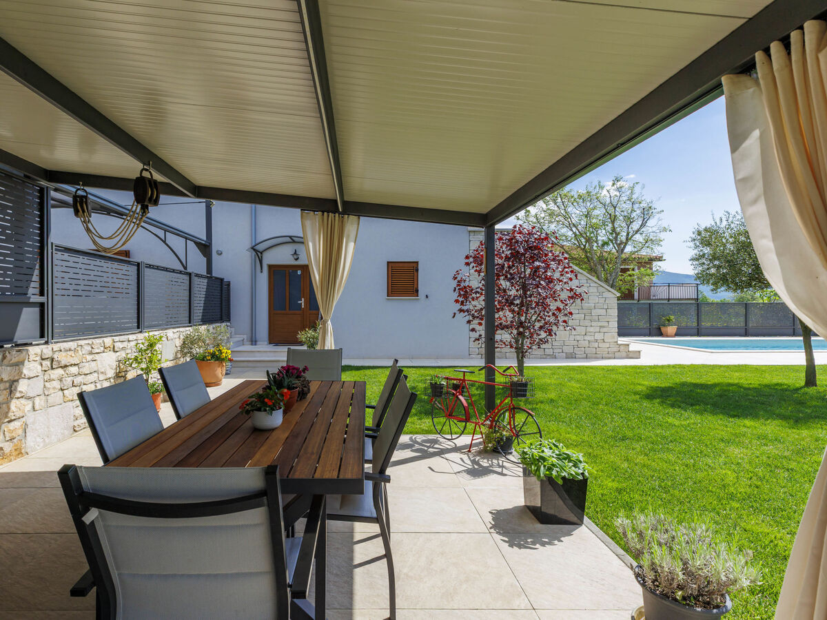 Villa Lora à Kršan : maison avec piscine chauffée - Photo 21