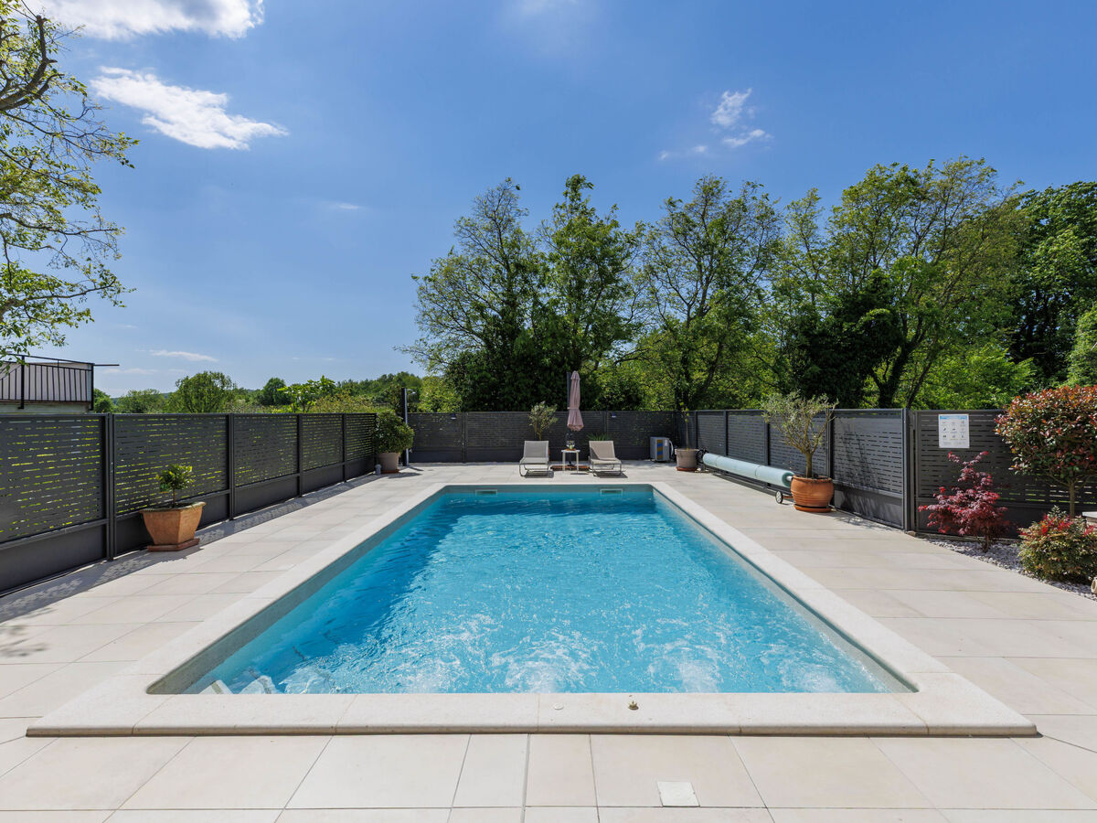 Villa Lora à Kršan : maison avec piscine chauffée - Photo 26