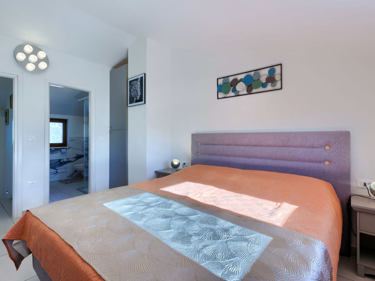 Villa Lora à Kršan : maison avec piscine chauffée - Photo 36