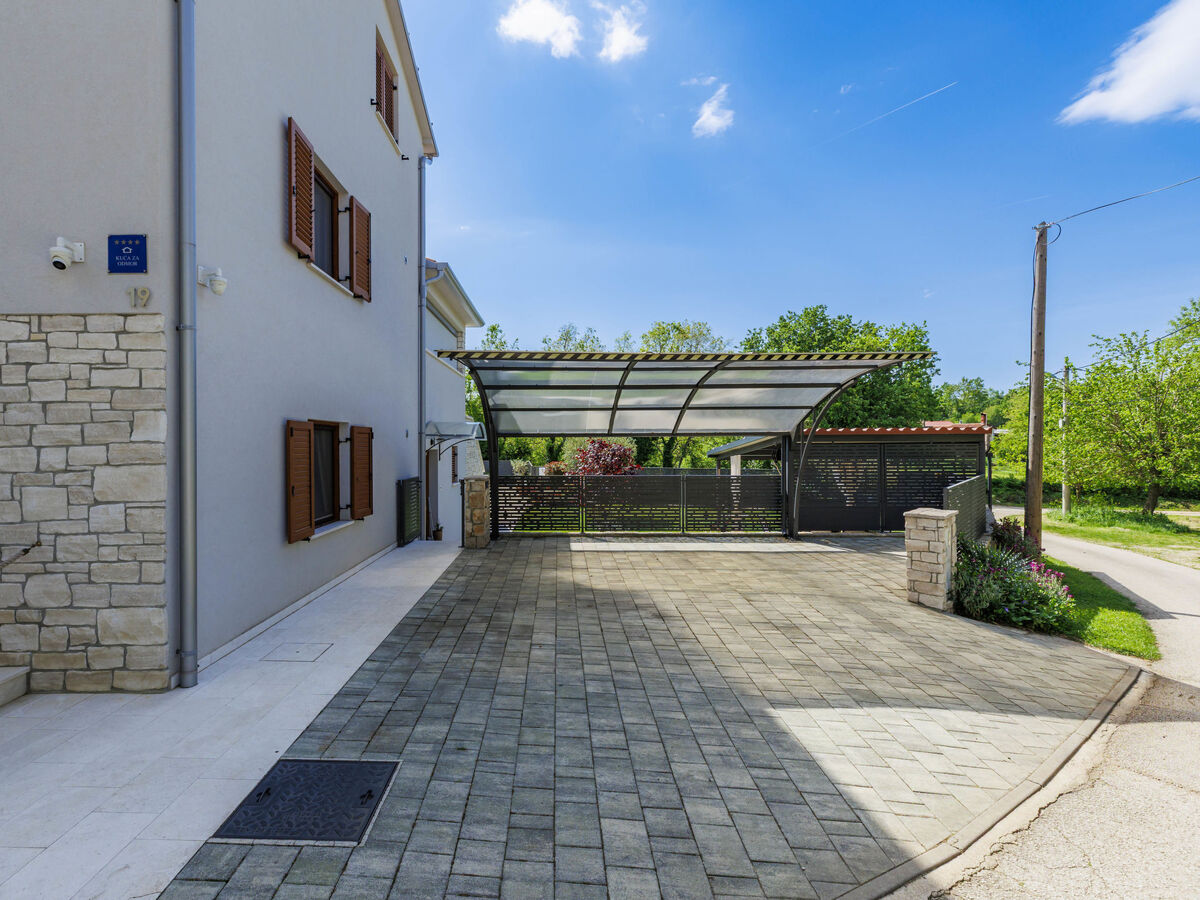 Villa Lora à Kršan : maison avec piscine chauffée - Photo 46