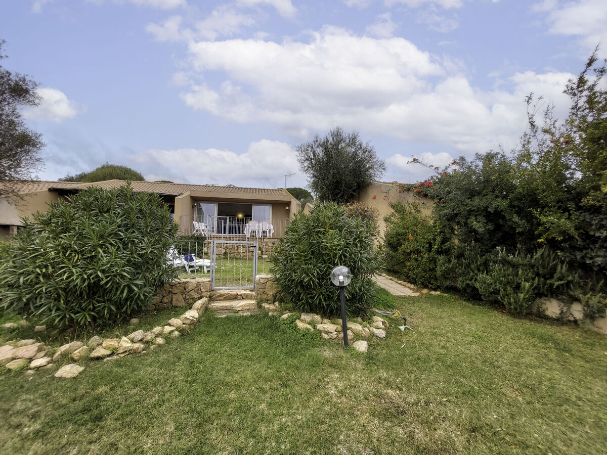 Ferula – Maison 3 pièces à Palau avec terrasse et jardin - Photo 2