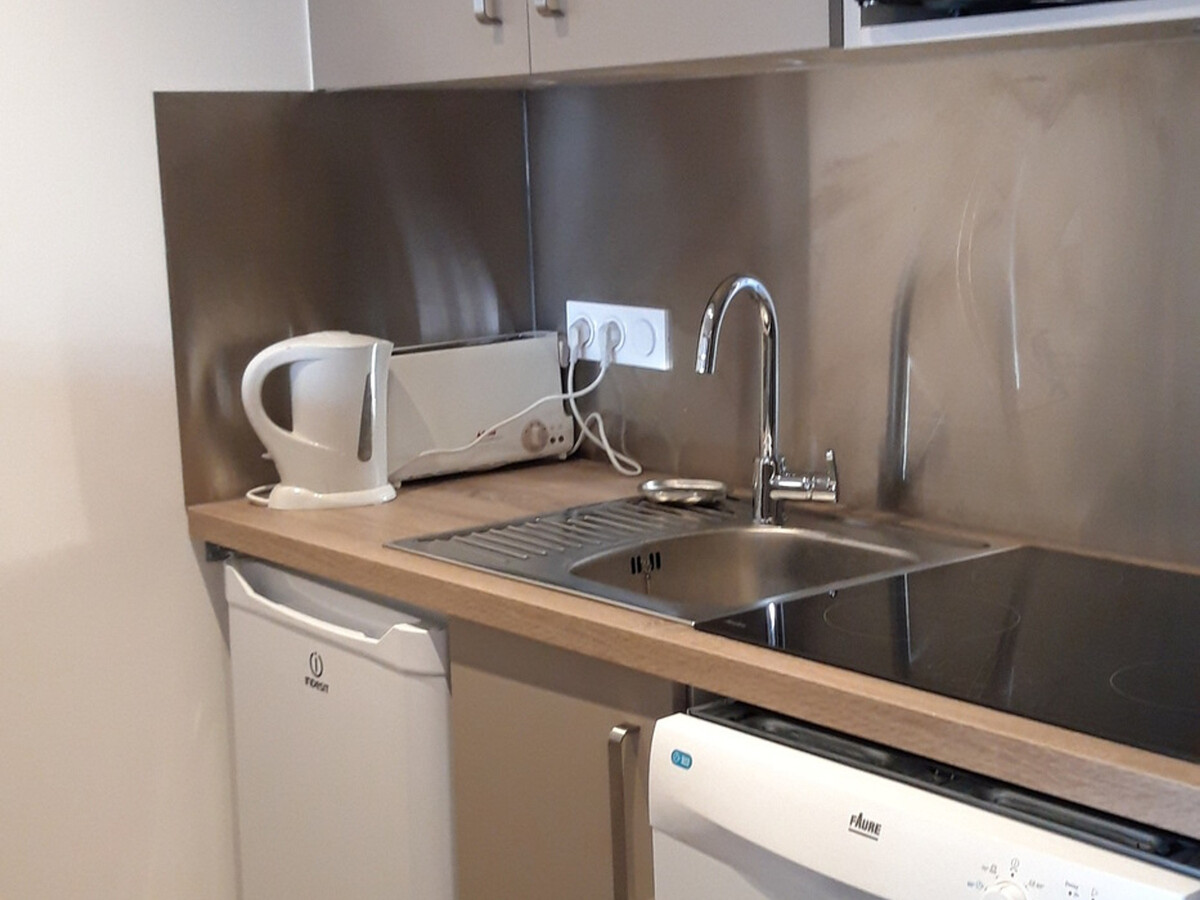 Appartement 6 pers rénové · 11e étage · Balcon Sud-Ouest - Photo 4
