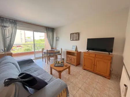 Appartement 2 pièces vue mer avec garage à Fréjus : photo 2