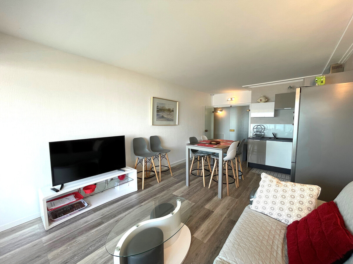 Appartement 2 chambres face mer, 7e étage, 50 m de la plage - Photo 4