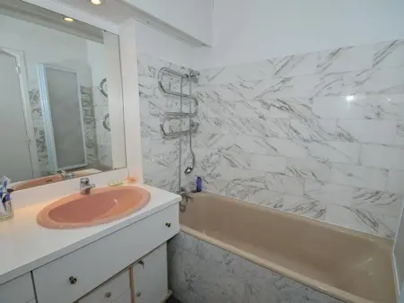 Appartement L'Alpe d'Huez, balcon sud, animaux admis, parking : photo 7