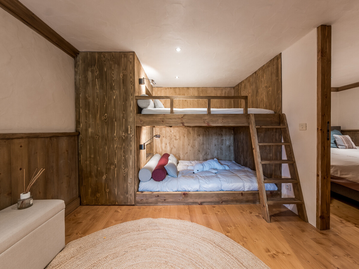 Chalet Courchevel 1850 : 5 chambres, piscine & jacuzzi - Photo 4
