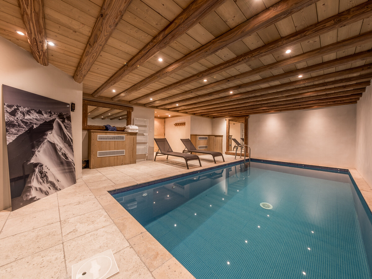 Chalet Courchevel 1850 : 5 chambres, piscine & jacuzzi - Photo 13