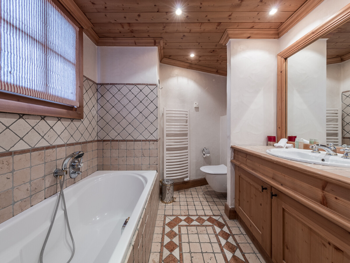 Chalet Courchevel 1850 : 5 chambres, piscine & jacuzzi - Photo 21
