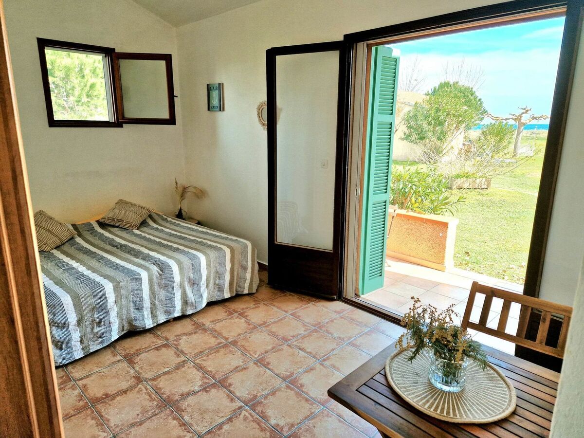 Studio 24 m² avec terrasse à 200 m de la plage - Photo 7