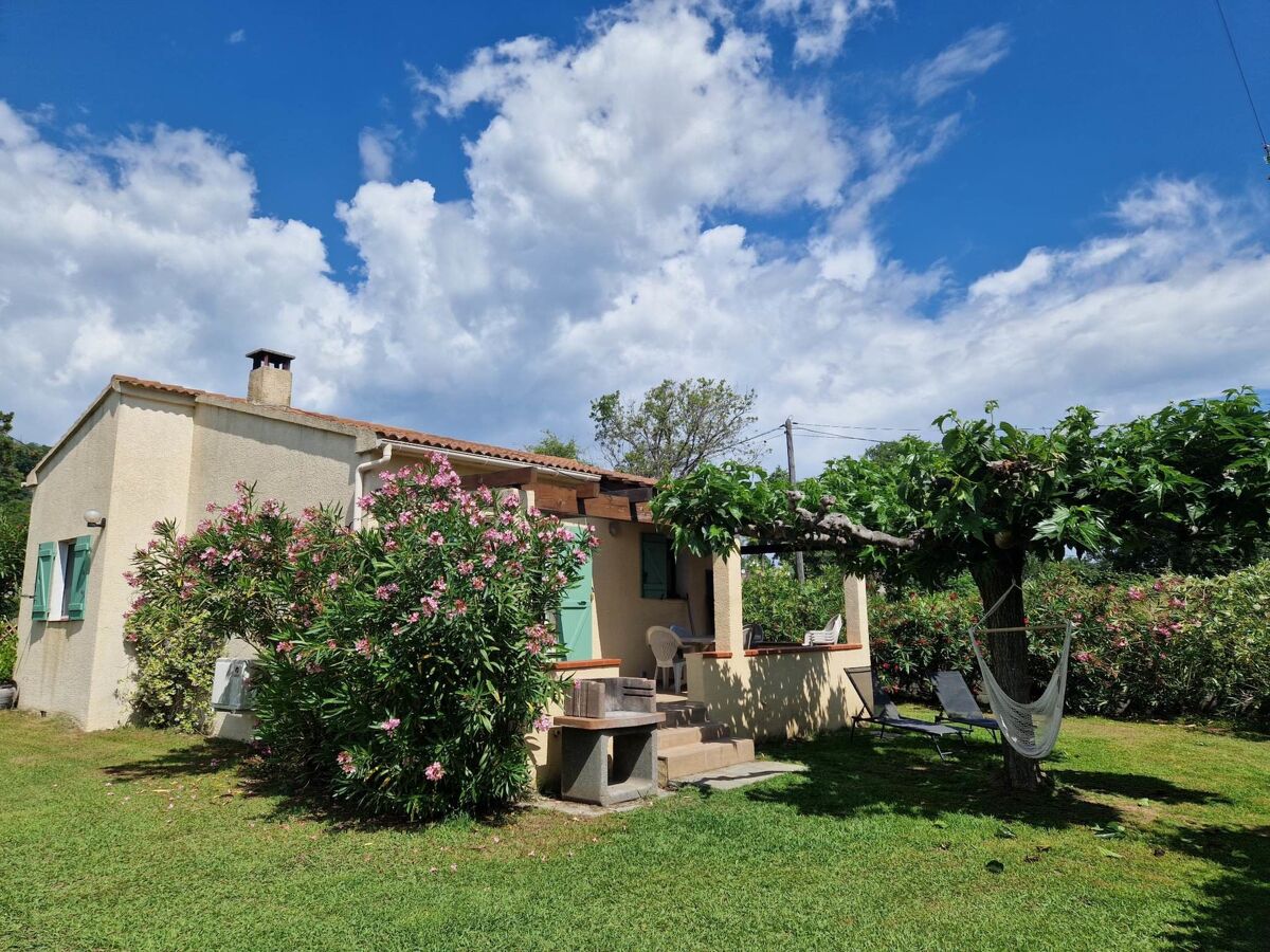 Mini Villa 8 personnes avec terrasse à 200m de la plage - Photo 2