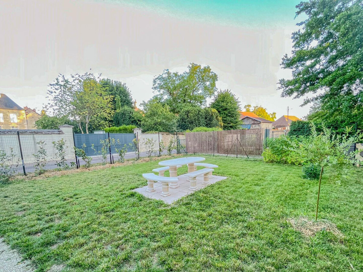 Maison de ville 3 chambres avec jardin aux Riceys - Photo 2