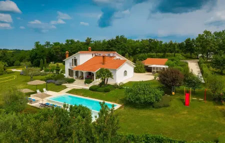 Location maison à Pazin, Villa Naturavita