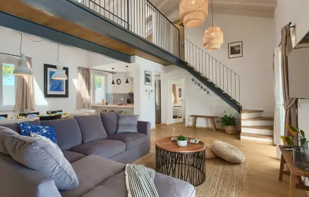 Location maison à Tinjan, Villa Viva