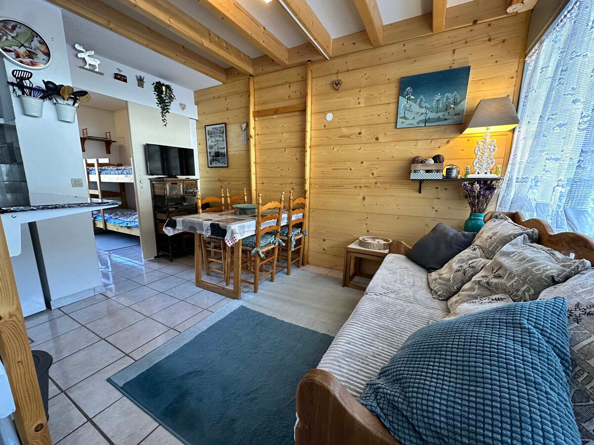 Studio mezzanine 42 m² à Villard-de-Lans, animaux OK - Photo 2