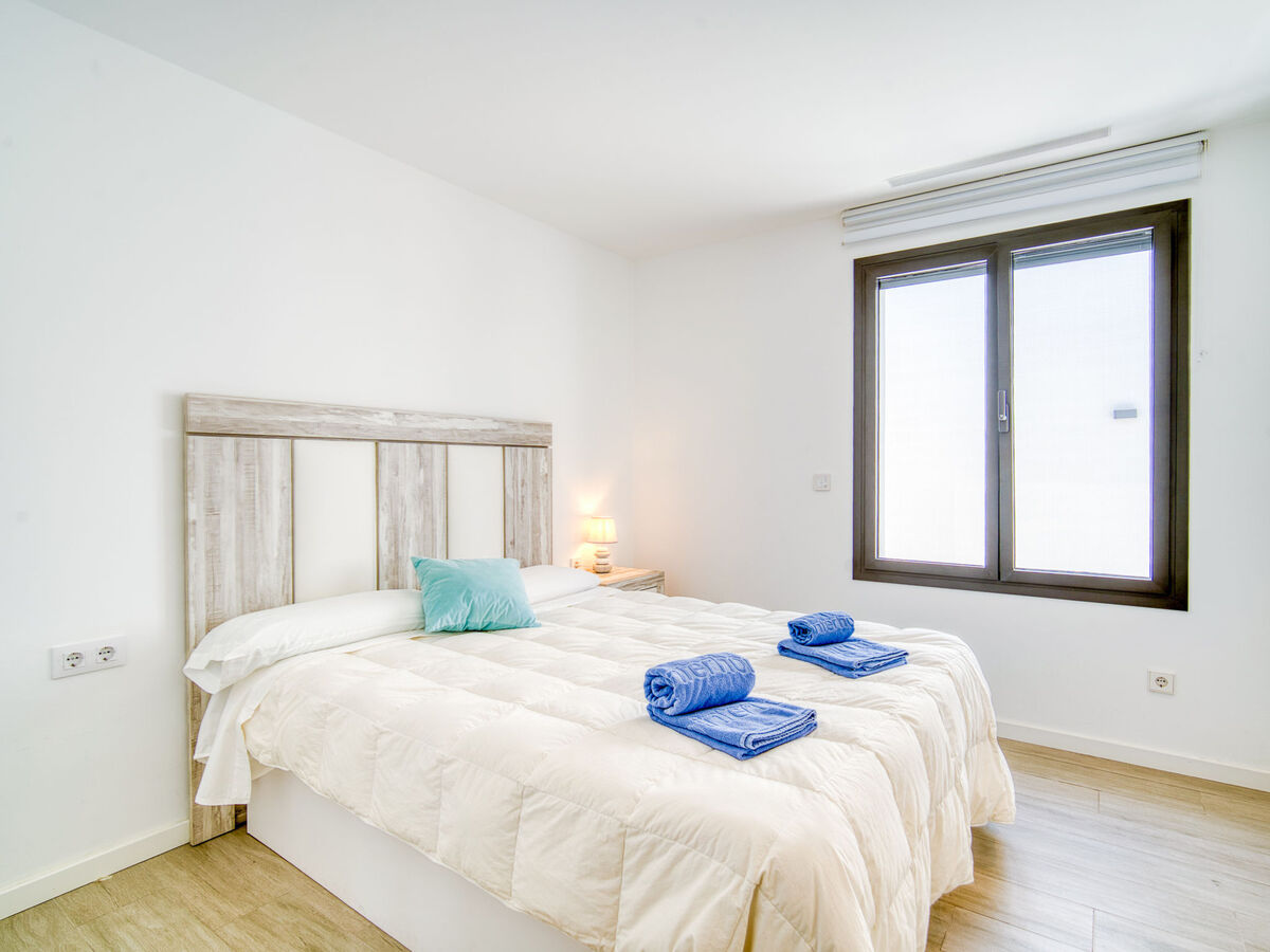 Lighthouse, maison moderne avec piscine à Empuriabrava - Photo 28
