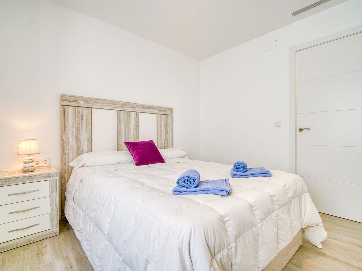 Lighthouse, maison moderne avec piscine à Empuriabrava - Photo 30