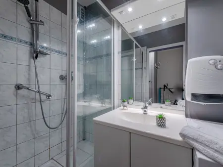 Les Argonautes - Studio 45m² vue mer, terrasse : photo 22