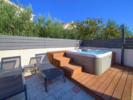 Maison Bernarda à Kornić, 2 chambres avec terrasse et vue mer : photo 7