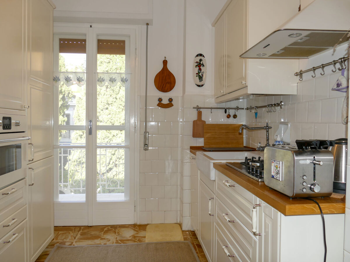 Citrus House – Appartement 3 pièces avec balcons à Bordighera - Photo 3