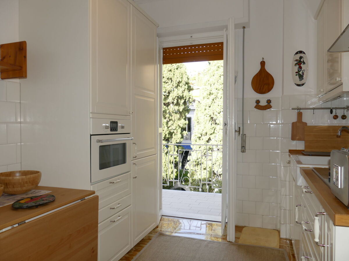 Citrus House – Appartement 3 pièces avec balcons à Bordighera - Photo 8