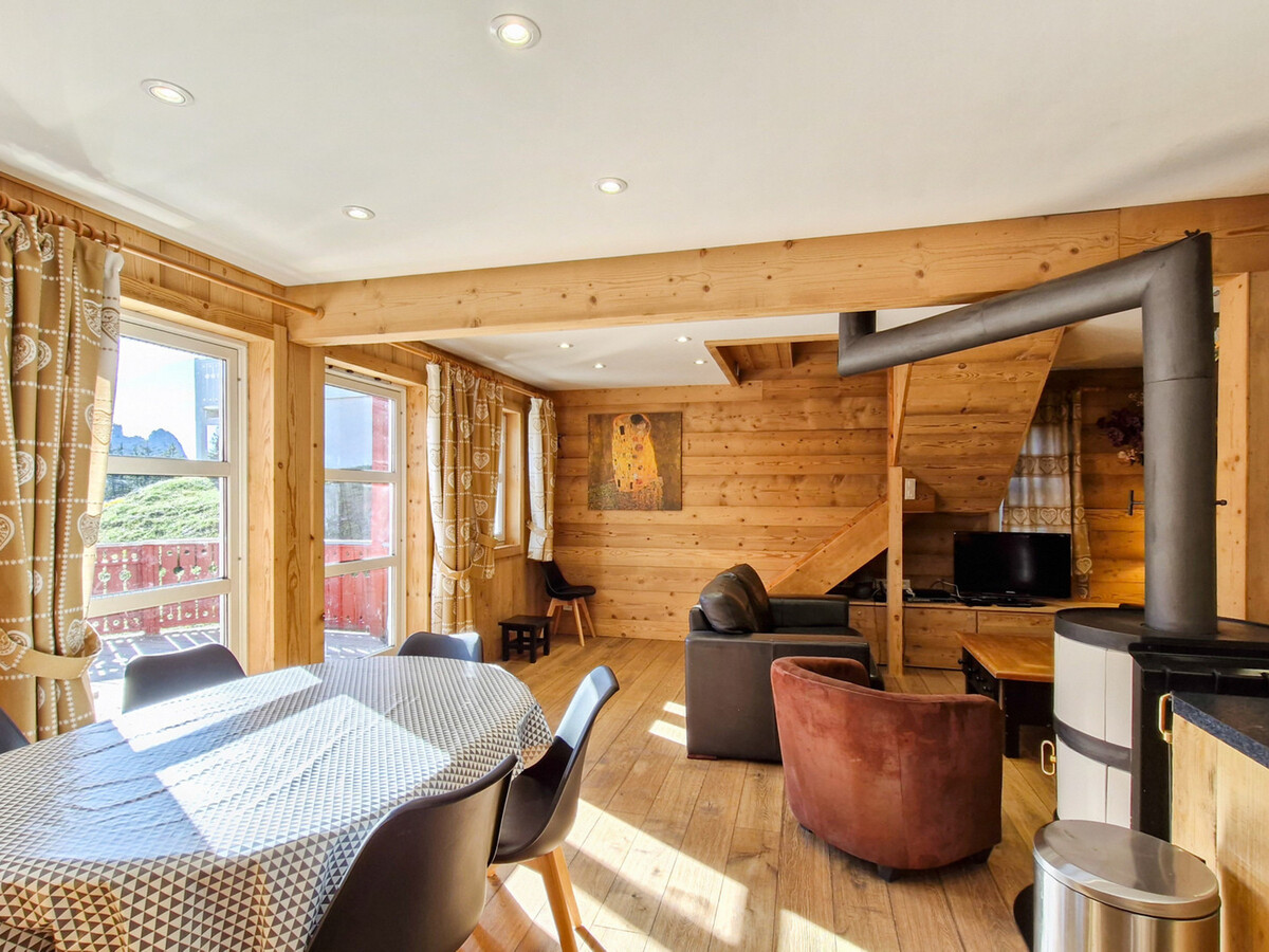 Chalet 80 m² lumineux à Flaine, garage et poêle scandinave - Photo 2