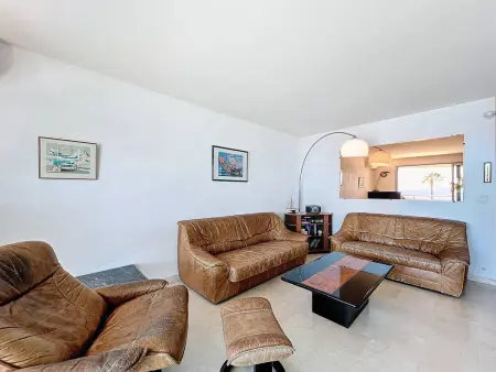 Appartement T3 avec climatisation et parking à La Ciotat (4 pers) - Photo 4