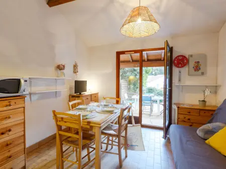 Studio 18 m² Bois d'Eleis aux Mathes, terrasse 15 m² : photo 3