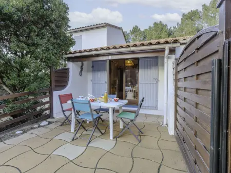 Studio 18 m² Bois d'Eleis aux Mathes, terrasse 15 m² : photo 5