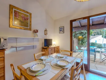 Studio 18 m² Bois d'Eleis aux Mathes, terrasse 15 m² : photo 8