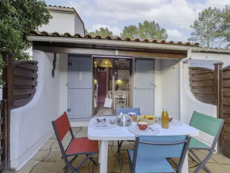 Studio 18 m² Bois d'Eleis aux Mathes, terrasse 15 m² : photo 14