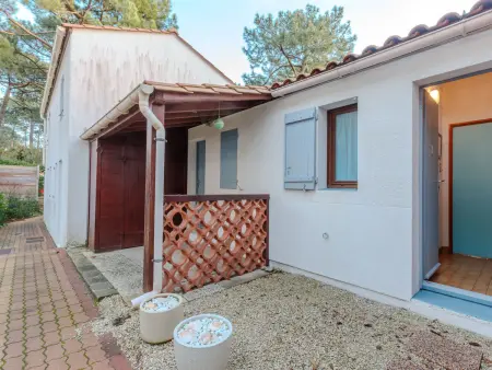 Studio 18 m² Bois d'Eleis aux Mathes, terrasse 15 m² : photo 18