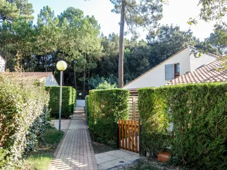 Studio 18 m² Bois d'Eleis aux Mathes, terrasse 15 m² : photo 20