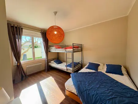 Maison Spacieuse avec Piscine Privée et Jardin à Saint Jean de Monts - Photo 5