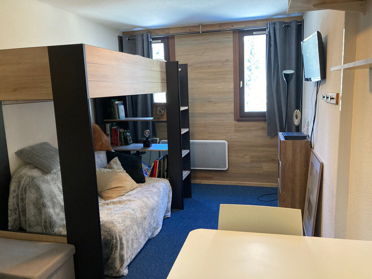 Studio 18m² au 6e étage, 300m des pistes - Photo 2