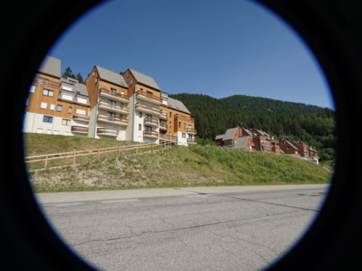 Studio 18m² au 6e étage, 300m des pistes - Photo 7