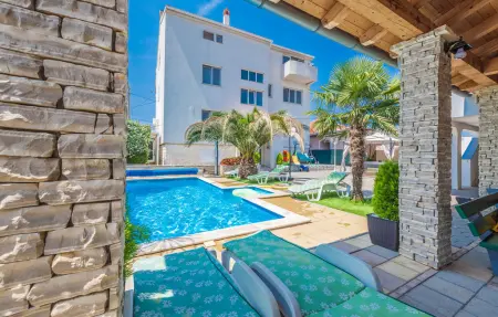 Location appartement à Sukosan