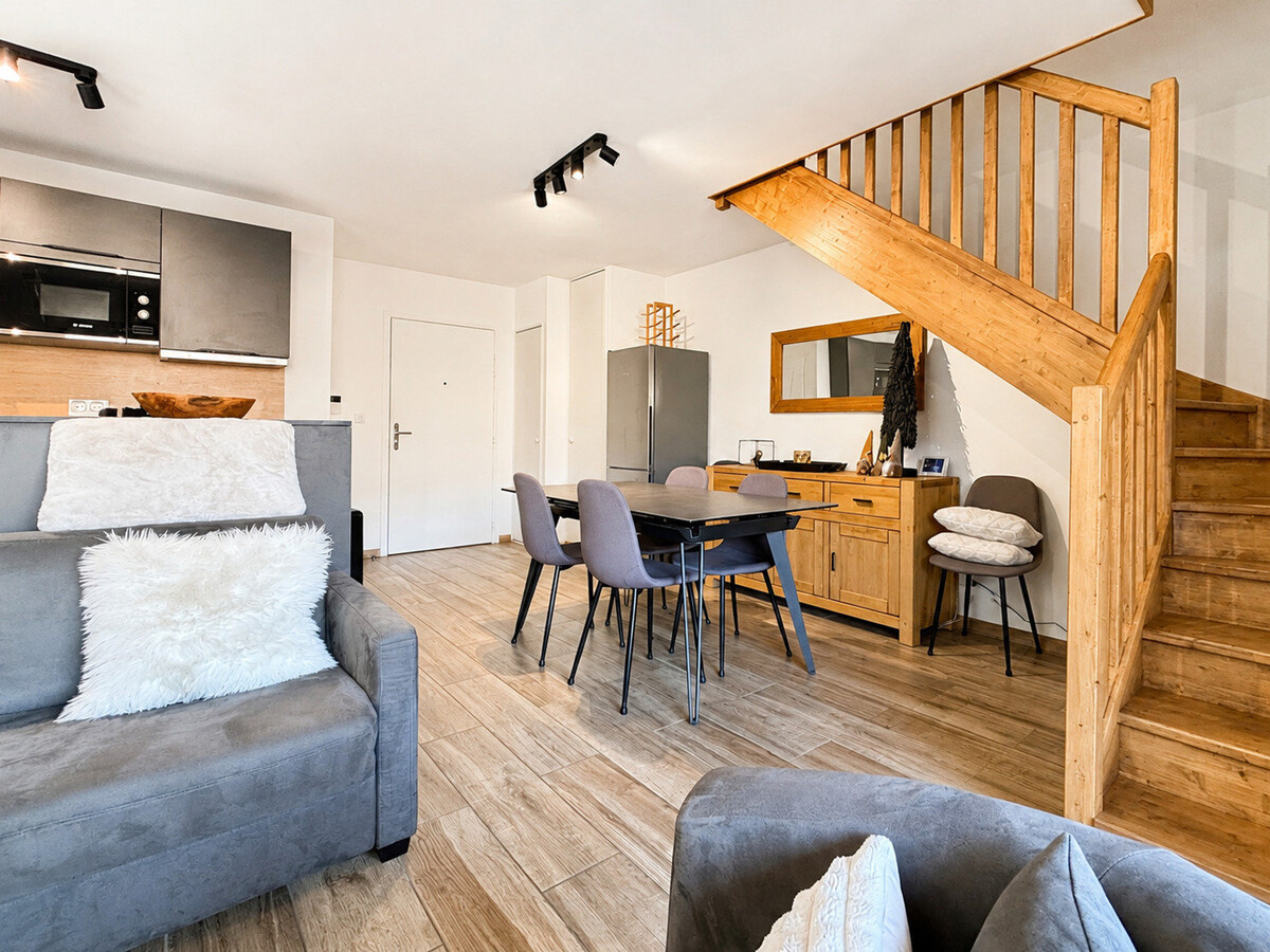 Appartement duplex Notre-Dame-de-Bellecombe, vue Mont Charvin - Photo 2