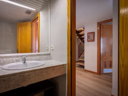 Duplex 8 pers, 4 chambres, plage directe à Torredembarra : photo 27
