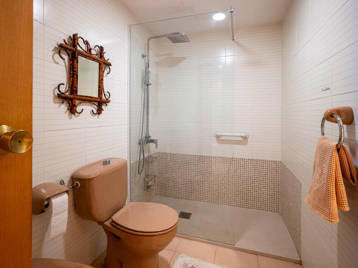 Appartement 6 pers. à Torredembarra, 4 piscines et accès plage - Photo 20