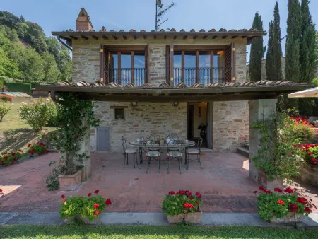 La Terrazza, gîte 10 personnes avec piscine à Vicchio : photo 5