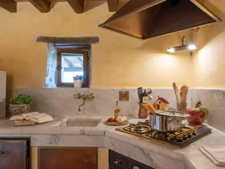 La Terrazza, gîte 10 personnes avec piscine à Vicchio : photo 24