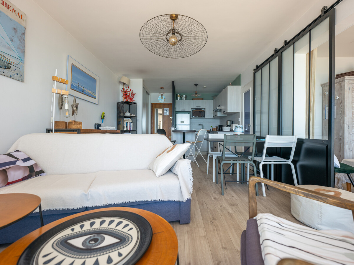 Appartement 3* face à la plage, 8e étage avec balcon - Photo 8