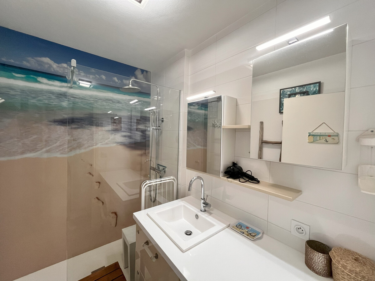 Appartement 3* face à la plage, 8e étage avec balcon - Photo 16