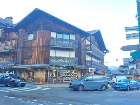 Studio 4 pers centre Morzine, balcon sud-ouest : photo 10