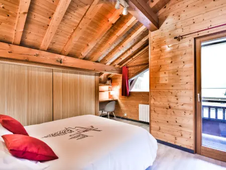 Chalet familial confortable 7 pers, 800m des pistes, terrasse, parking, WiFi, équipements modernes - Photo 5
