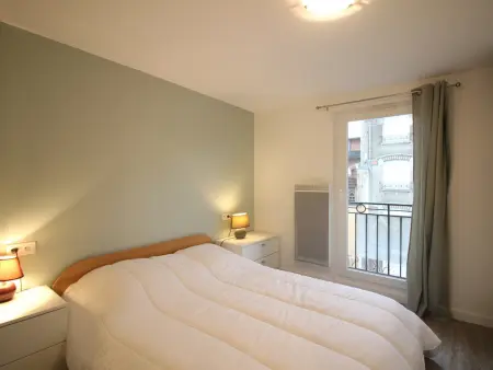Bel appartement T3 rénové à La Bourboule, 4 personnes, 49m², proche thermes, wifi - Photo 4