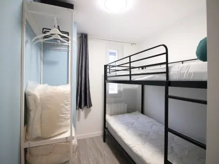 Bel appartement T3 rénové à La Bourboule, 4 personnes, 49m², proche thermes, wifi - Photo 5