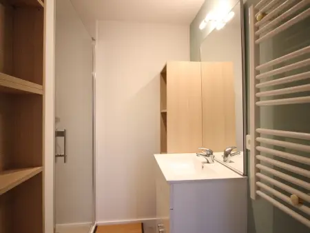 Bel appartement T3 rénové à La Bourboule, 4 personnes, 49m², proche thermes, wifi - Photo 6